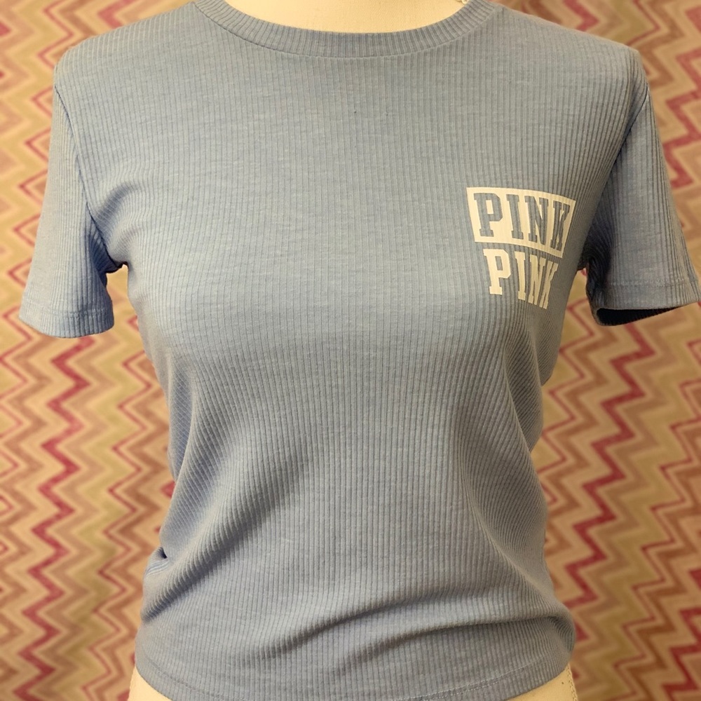 Pink t shirt
